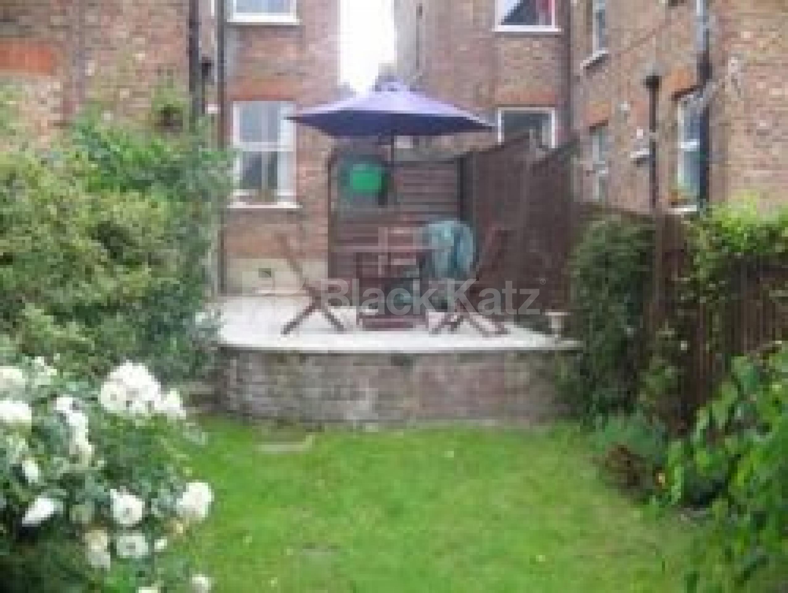 			2 Bedroom, 1 bath, 1 reception Ground Floor Flat			 Marlborough Road, Bound Green N22